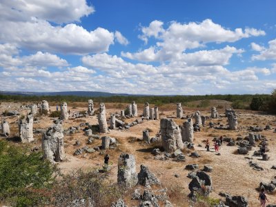 Побити камъни Прегледай