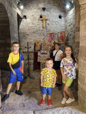 Средновековна Крепост Баба Вида