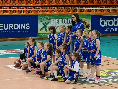 Спортна Зала Добротица