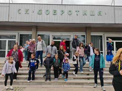 Спортна Зала Добротица