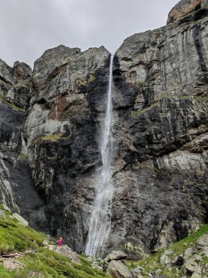 Водопад „Райското пръскало“