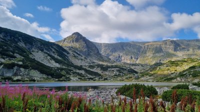 Изкачване на Седемте Рилски езера и връх Мусала с деца