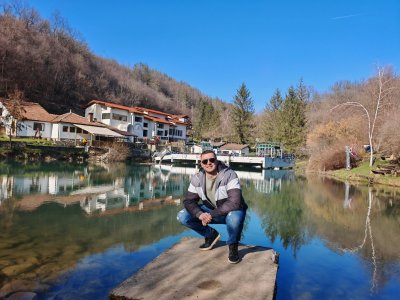 Еднодневна разходка до Люлката на любовта, Велико Търново