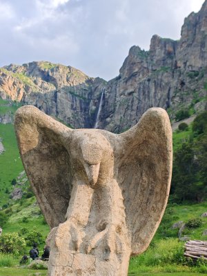 Преход до хижа Рай и изкачване на връх Ботев