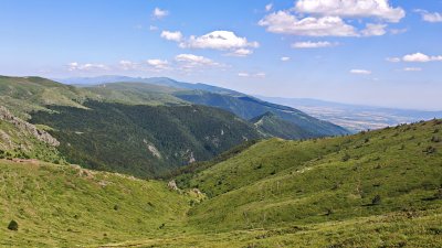 Преход до хижа Козя стена, хижа Васильов и околните върхове